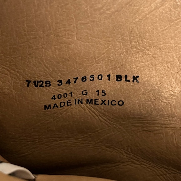 Frye Melissa Button Short Leather Boots Black Size 7.5 - Picture 14 of 15